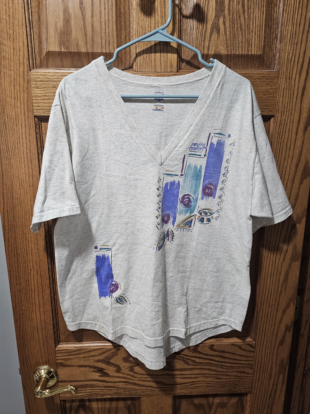 Light Gray V-Neck Tee with Blue & Purple Graphic Vintage